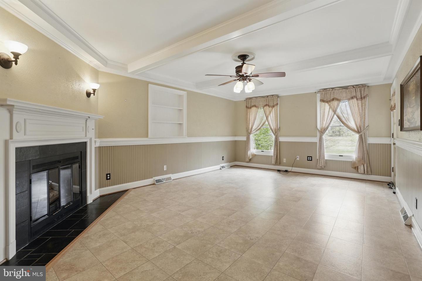 6014 GERMANTOWN RD, MIDLAND, Virginia 22728, 4 Bedrooms Bedrooms, ,2 BathroomsBathrooms,Residential,For sale,6014 GERMANTOWN RD,VAFQ2016024 MLS # VAFQ2016024