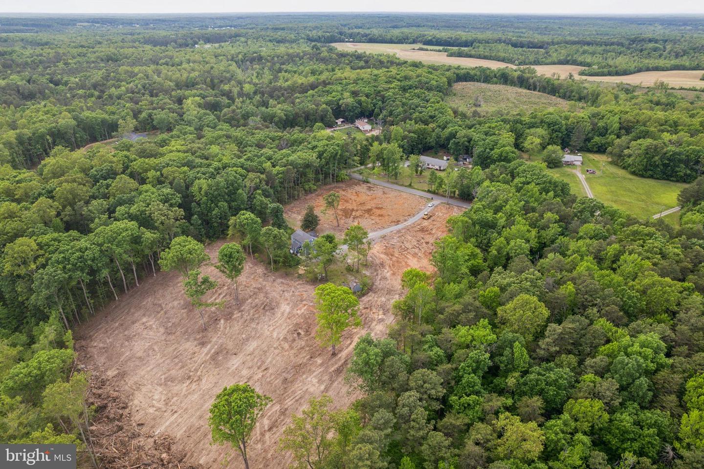 19316 LANDORA BRIDGE RD, RUTHER GLEN, Virginia 22546, 3 Bedrooms Bedrooms, 8 Rooms Rooms,2 BathroomsBathrooms,Residential,For sale,19316 LANDORA BRIDGE RD,VAHA2000958 MLS # VAHA2000958