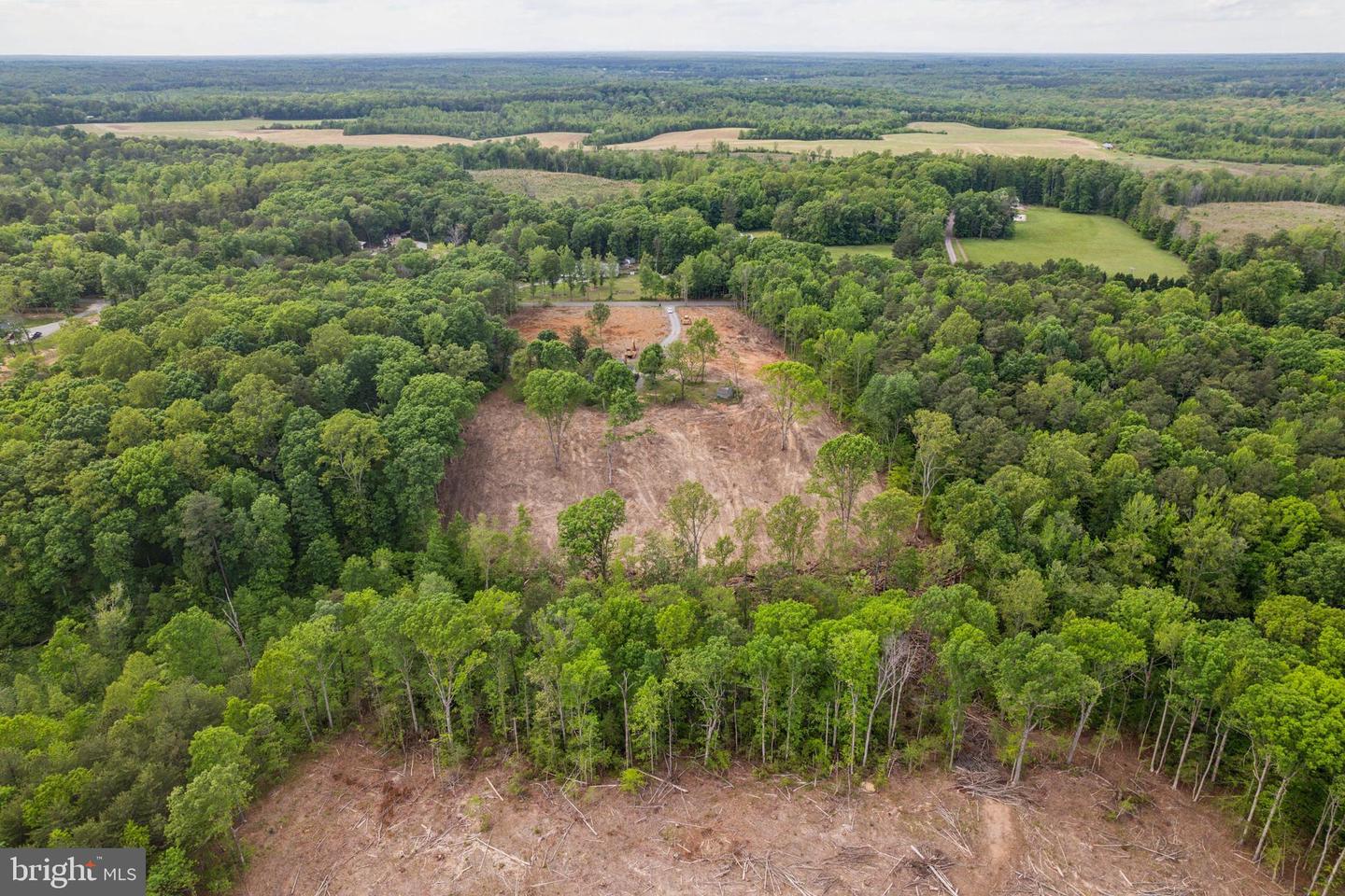 19316 LANDORA BRIDGE RD, RUTHER GLEN, Virginia 22546, 3 Bedrooms Bedrooms, 8 Rooms Rooms,2 BathroomsBathrooms,Residential,For sale,19316 LANDORA BRIDGE RD,VAHA2000958 MLS # VAHA2000958