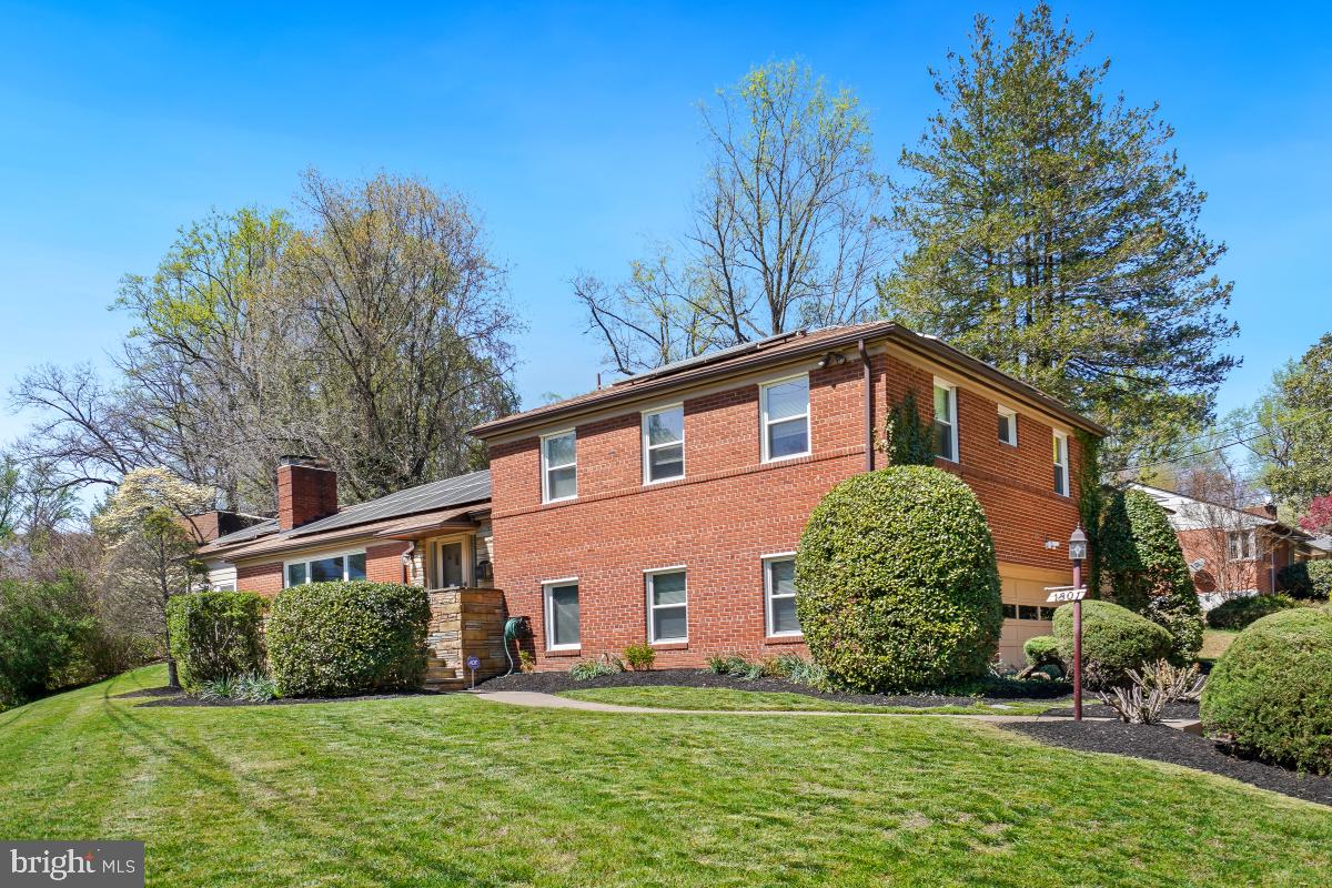 1801 PRIMROSE RD NW, WASHINGTON, District Of Columbia 20012, 5 Bedrooms Bedrooms, ,4 BathroomsBathrooms,Residential,For sale,1801 PRIMROSE RD NW,DCDC2194700 MLS # DCDC2194700