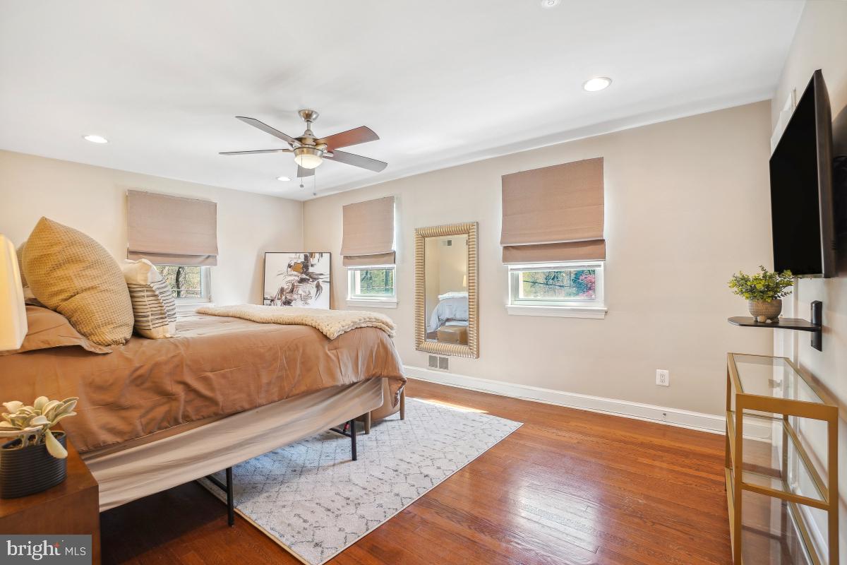 1801 PRIMROSE RD NW, WASHINGTON, District Of Columbia 20012, 5 Bedrooms Bedrooms, ,4 BathroomsBathrooms,Residential,For sale,1801 PRIMROSE RD NW,DCDC2194700 MLS # DCDC2194700