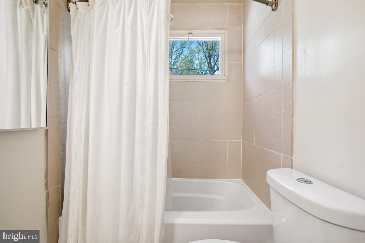 1801 PRIMROSE RD NW, WASHINGTON, District Of Columbia 20012, 5 Bedrooms Bedrooms, ,4 BathroomsBathrooms,Residential,For sale,1801 PRIMROSE RD NW,DCDC2194700 MLS # DCDC2194700