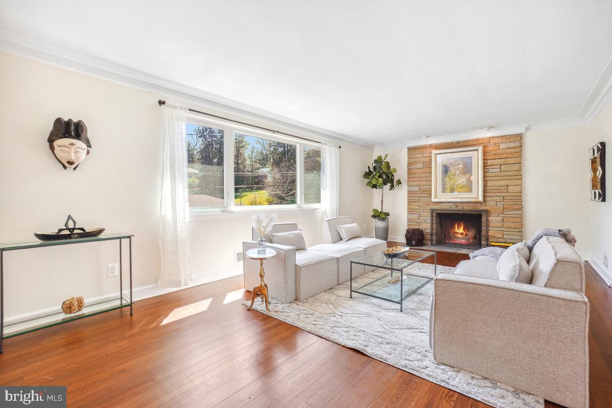 1801 PRIMROSE RD NW, WASHINGTON, District Of Columbia 20012, 5 Bedrooms Bedrooms, ,4 BathroomsBathrooms,Residential,For sale,1801 PRIMROSE RD NW,DCDC2194700 MLS # DCDC2194700