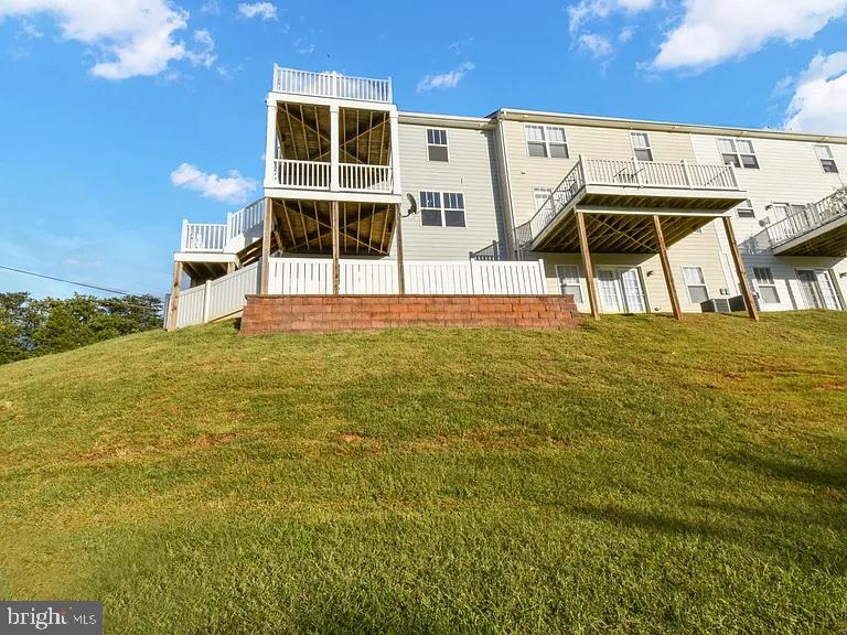 2486 WINTHROP DR, CHARLOTTESVILLE, Virginia 22911, 5 Bedrooms Bedrooms, 8 Rooms Rooms,4 BathroomsBathrooms,Residential,For sale,2486 WINTHROP DR,VAAB2000946 MLS # VAAB2000946