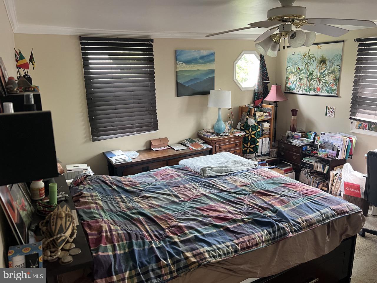 5122 11TH RD S, ARLINGTON, Virginia 22204, 3 Bedrooms Bedrooms, ,1 BathroomBathrooms,Residential,For sale,5122 11TH RD S,VAAR2056682 MLS # VAAR2056682