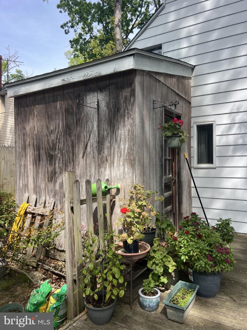 5122 11TH RD S, ARLINGTON, Virginia 22204, 3 Bedrooms Bedrooms, ,1 BathroomBathrooms,Residential,For sale,5122 11TH RD S,VAAR2056682 MLS # VAAR2056682