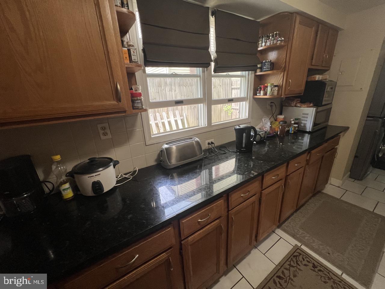 5122 11TH RD S, ARLINGTON, Virginia 22204, 3 Bedrooms Bedrooms, ,1 BathroomBathrooms,Residential,For sale,5122 11TH RD S,VAAR2056682 MLS # VAAR2056682