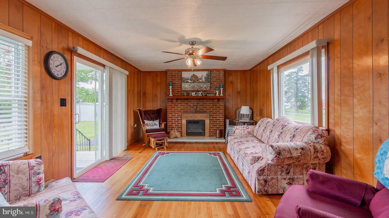 909 MILL CREEK RD, LURAY, Virginia 22835, 3 Bedrooms Bedrooms, ,2 BathroomsBathrooms,Residential,For sale,909 MILL CREEK RD,VAPA2004858 MLS # VAPA2004858