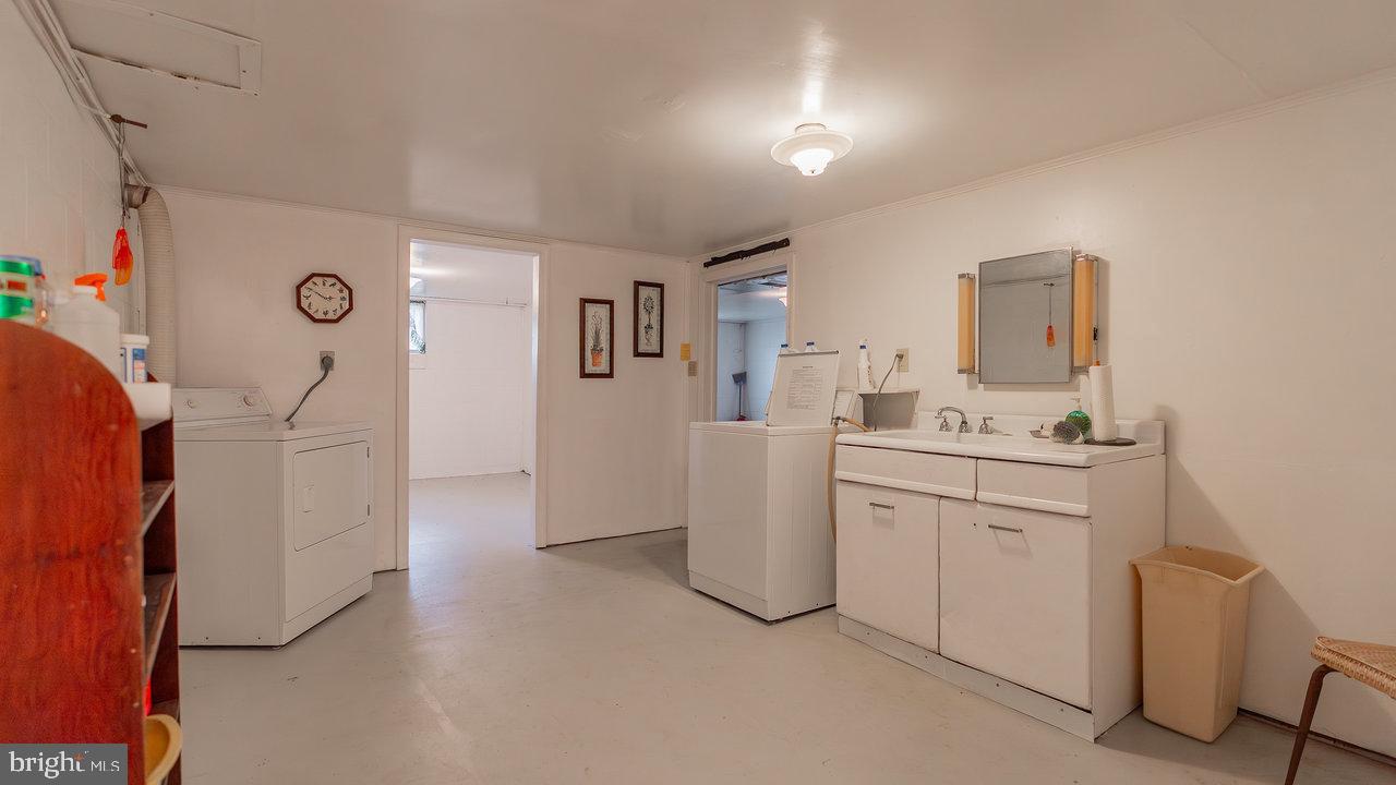 909 MILL CREEK RD, LURAY, Virginia 22835, 3 Bedrooms Bedrooms, ,2 BathroomsBathrooms,Residential,For sale,909 MILL CREEK RD,VAPA2004858 MLS # VAPA2004858