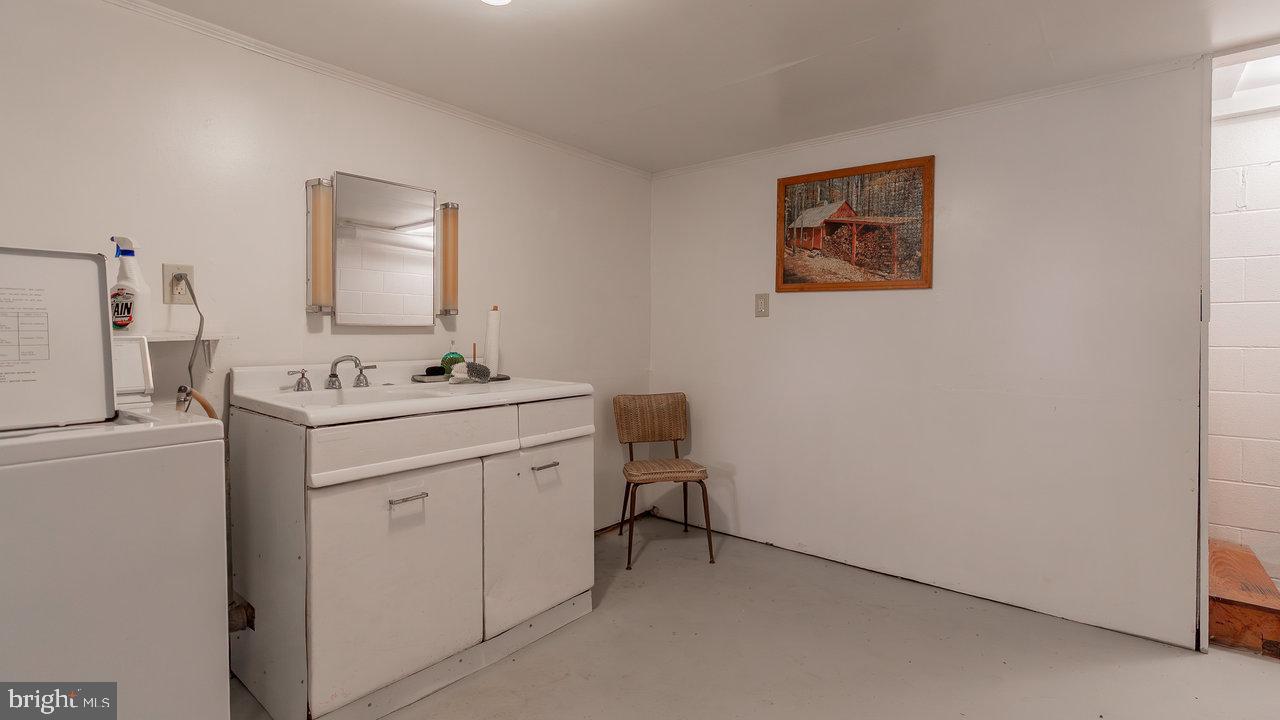 909 MILL CREEK RD, LURAY, Virginia 22835, 3 Bedrooms Bedrooms, ,2 BathroomsBathrooms,Residential,For sale,909 MILL CREEK RD,VAPA2004858 MLS # VAPA2004858