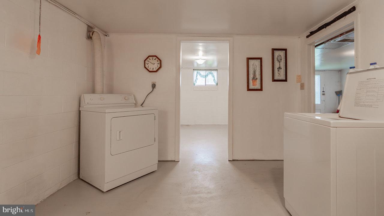909 MILL CREEK RD, LURAY, Virginia 22835, 3 Bedrooms Bedrooms, ,2 BathroomsBathrooms,Residential,For sale,909 MILL CREEK RD,VAPA2004858 MLS # VAPA2004858