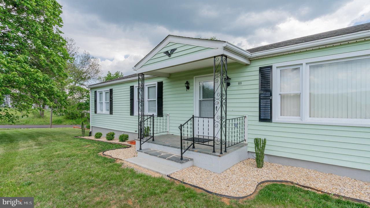909 MILL CREEK RD, LURAY, Virginia 22835, 3 Bedrooms Bedrooms, ,2 BathroomsBathrooms,Residential,For sale,909 MILL CREEK RD,VAPA2004858 MLS # VAPA2004858