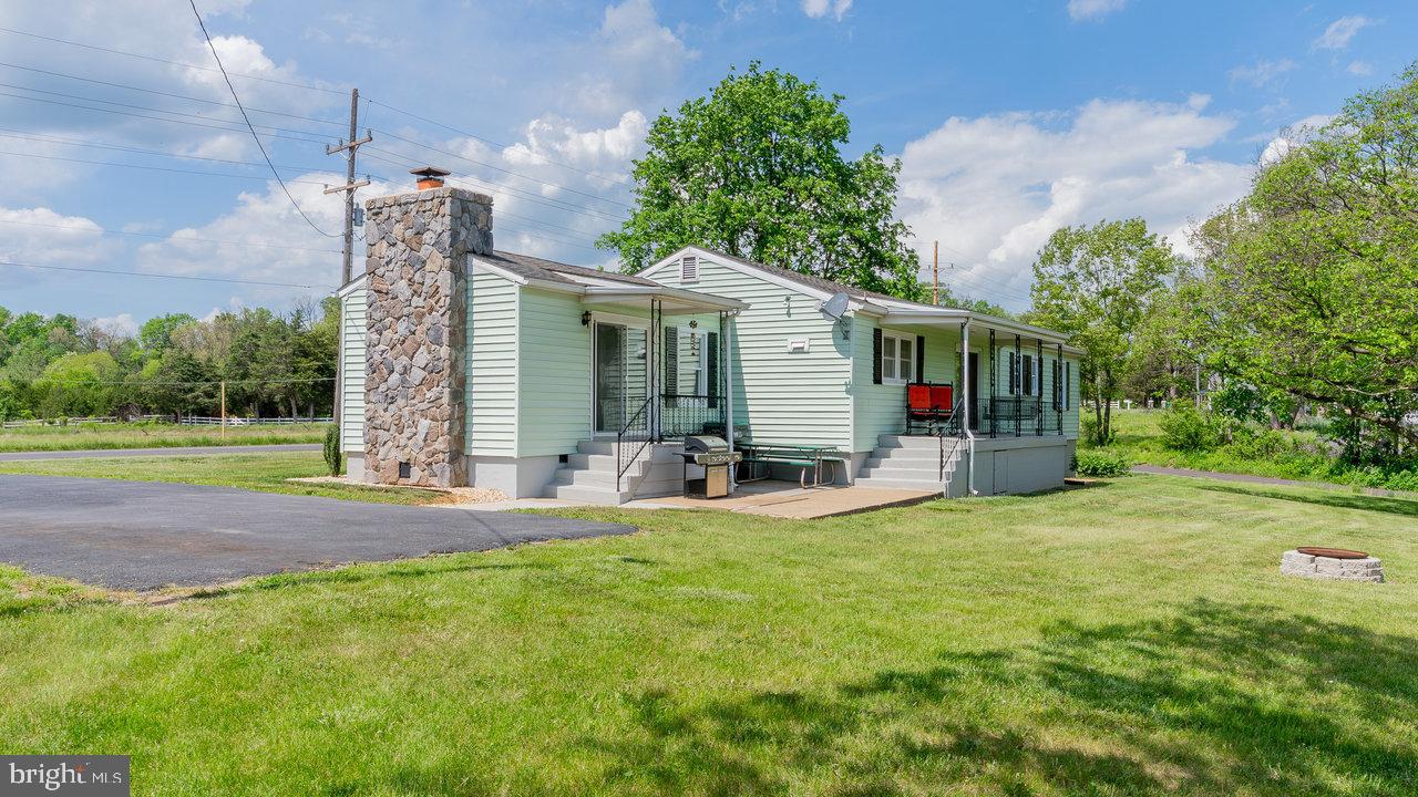 909 MILL CREEK RD, LURAY, Virginia 22835, 3 Bedrooms Bedrooms, ,2 BathroomsBathrooms,Residential,For sale,909 MILL CREEK RD,VAPA2004858 MLS # VAPA2004858