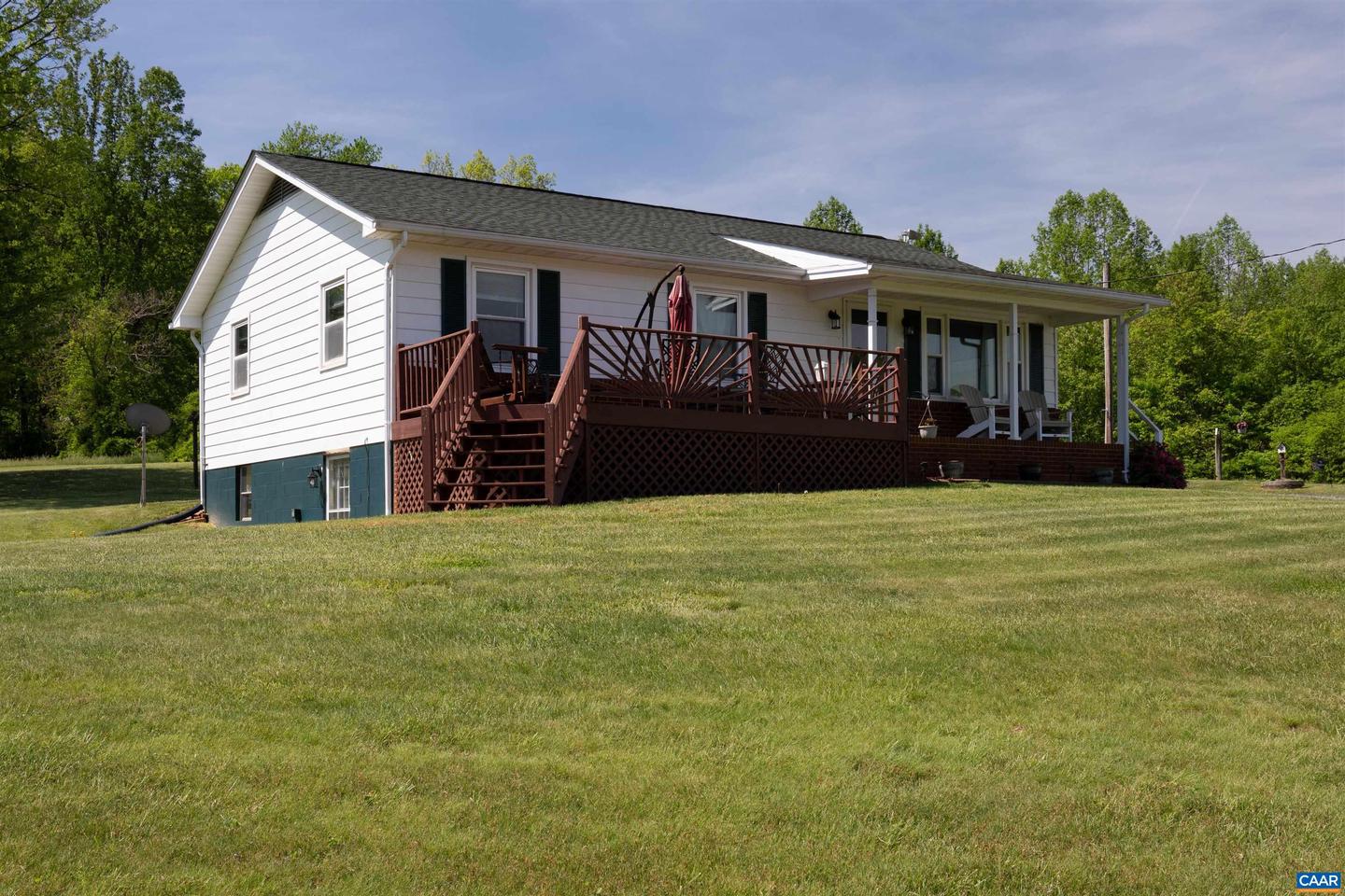2298 THOROUGHFARE LN, BRIGHTWOOD, Virginia 22715, 3 Bedrooms Bedrooms, ,2 BathroomsBathrooms,Residential,For sale,2298 THOROUGHFARE LN,663974 MLS # 663974