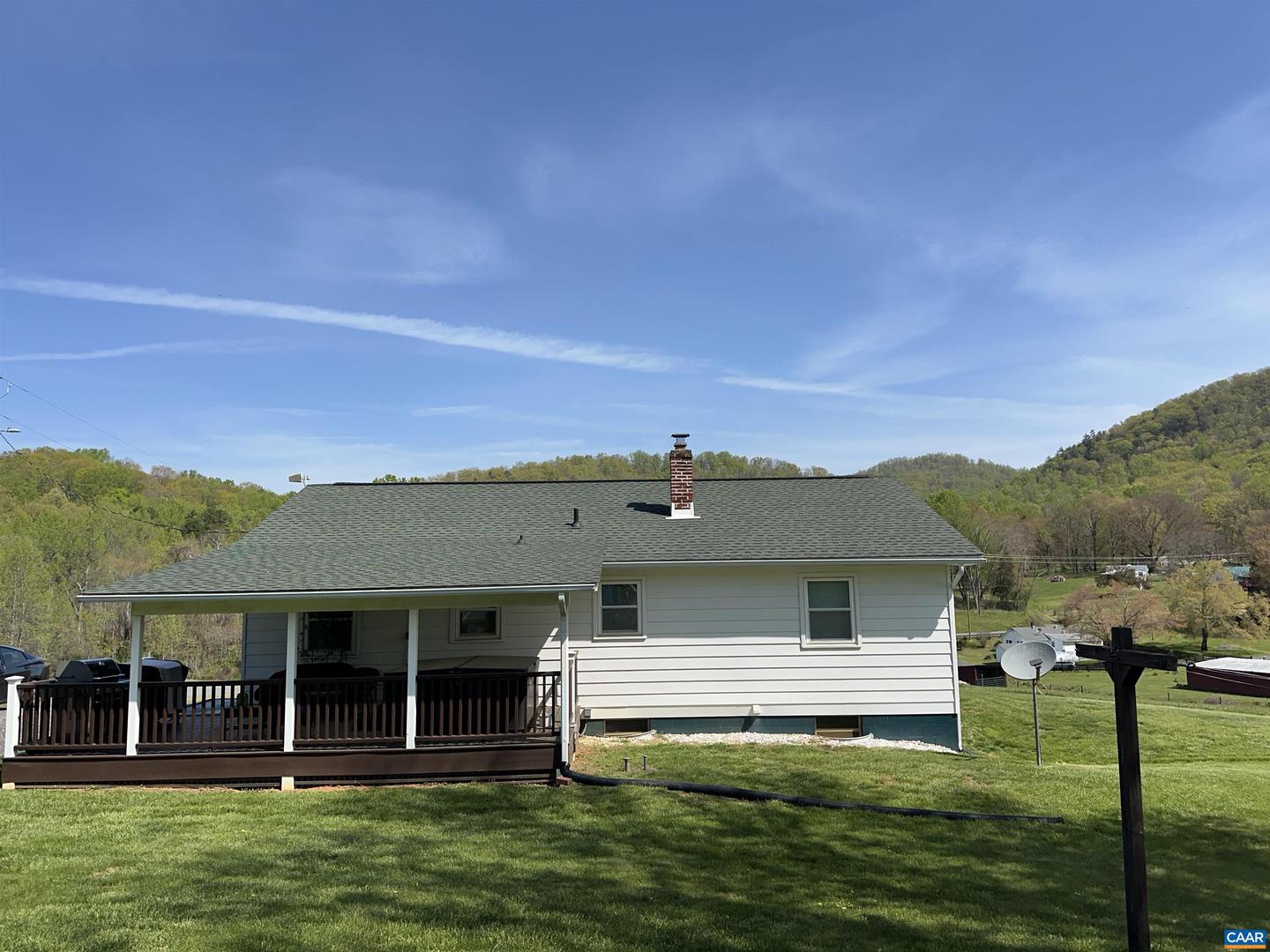 2298 THOROUGHFARE LN, BRIGHTWOOD, Virginia 22715, 3 Bedrooms Bedrooms, ,2 BathroomsBathrooms,Residential,For sale,2298 THOROUGHFARE LN,663974 MLS # 663974