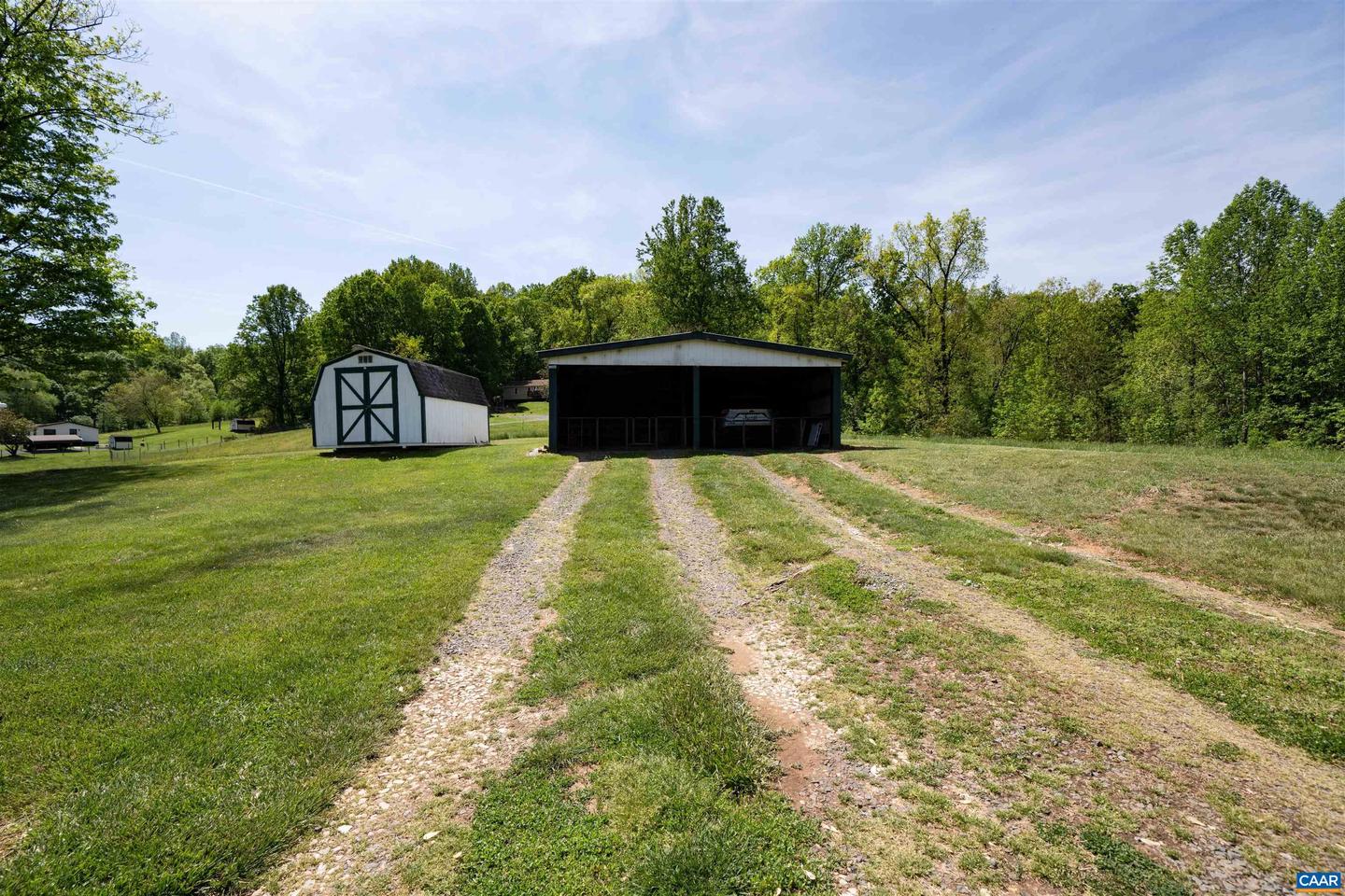 2298 THOROUGHFARE RD, BRIGHTWOOD, Virginia 22715, 3 Bedrooms Bedrooms, ,2 BathroomsBathrooms,Farm,For sale,2298 THOROUGHFARE RD,663974 MLS # 663974
