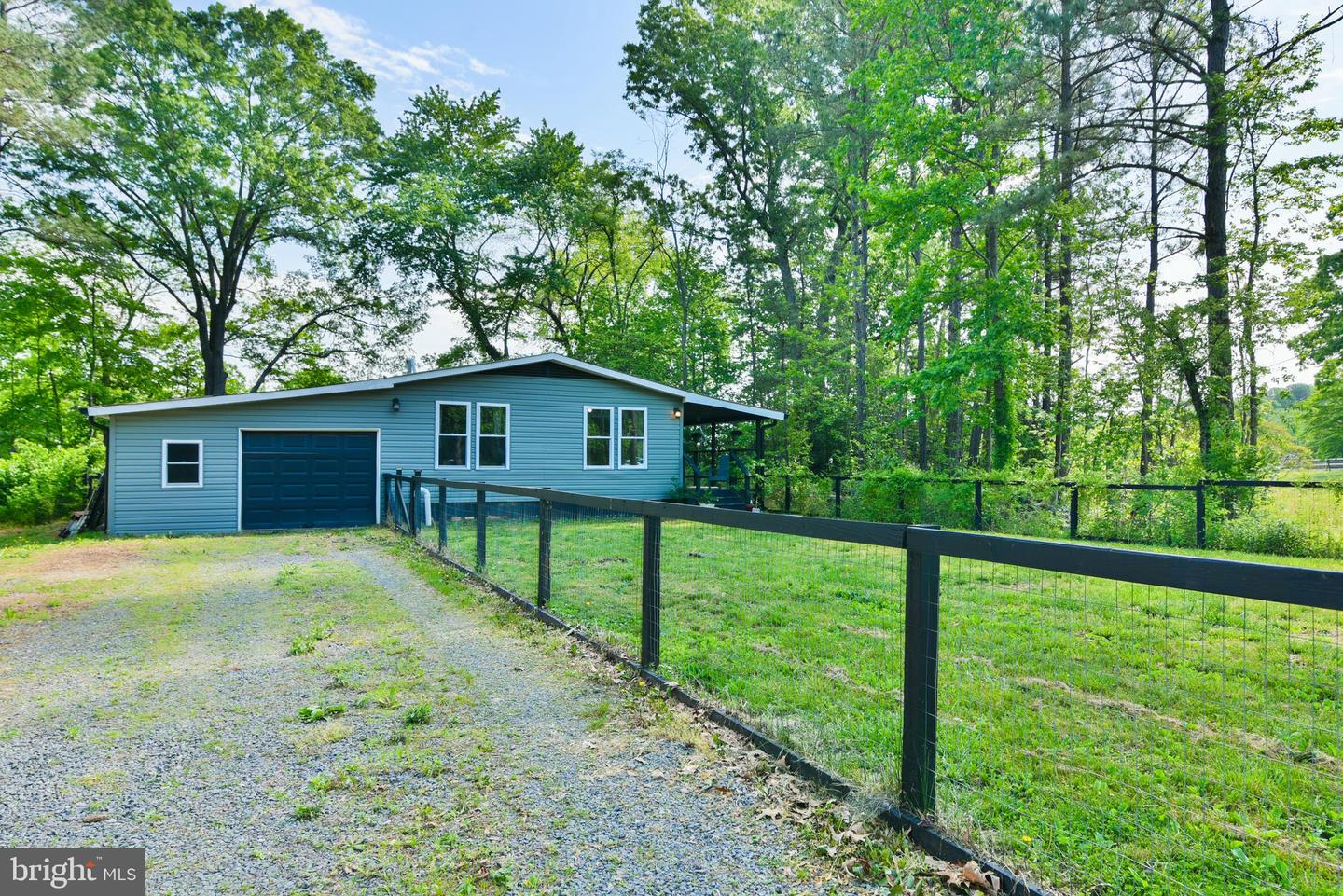 26 ANCHOR LN, COLONIAL BEACH, Virginia 22443, 3 Bedrooms Bedrooms, 5 Rooms Rooms,2 BathroomsBathrooms,Residential,For sale,26 ANCHOR LN,VAWE2008822 MLS # VAWE2008822