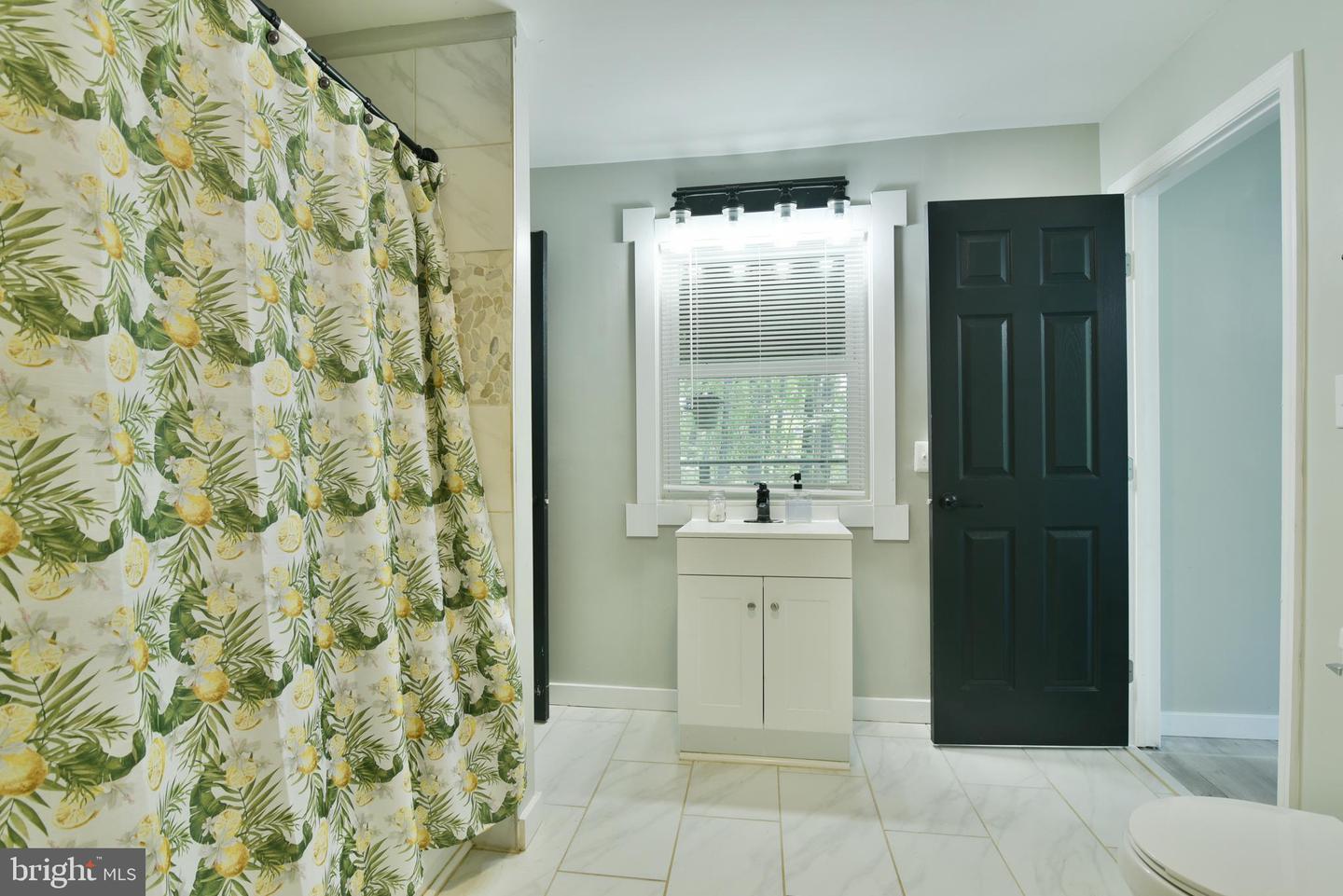 26 ANCHOR LN, COLONIAL BEACH, Virginia 22443, 3 Bedrooms Bedrooms, 5 Rooms Rooms,2 BathroomsBathrooms,Residential,For sale,26 ANCHOR LN,VAWE2008822 MLS # VAWE2008822