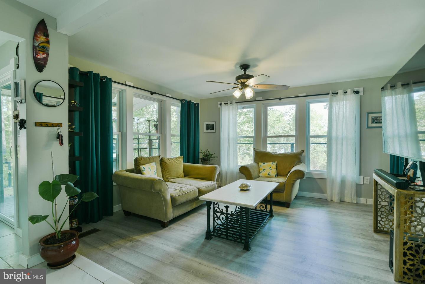 26 ANCHOR LN, COLONIAL BEACH, Virginia 22443, 3 Bedrooms Bedrooms, 5 Rooms Rooms,2 BathroomsBathrooms,Residential,For sale,26 ANCHOR LN,VAWE2008822 MLS # VAWE2008822