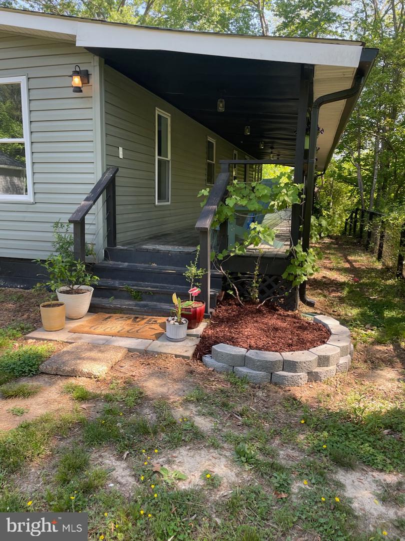 26 ANCHOR LN, COLONIAL BEACH, Virginia 22443, 3 Bedrooms Bedrooms, 5 Rooms Rooms,2 BathroomsBathrooms,Residential,For sale,26 ANCHOR LN,VAWE2008822 MLS # VAWE2008822