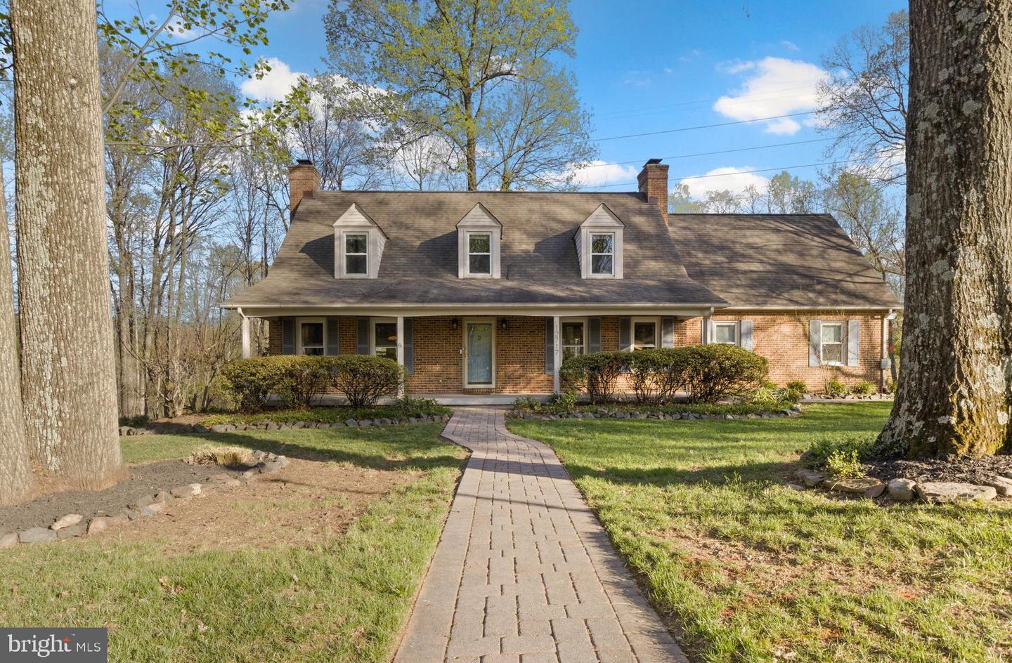 12717 MELVILLE LN, FAIRFAX, Virginia 22033, 4 Bedrooms Bedrooms, ,3 BathroomsBathrooms,Residential,For sale,12717 MELVILLE LN,VAFX2238420 MLS # VAFX2238420