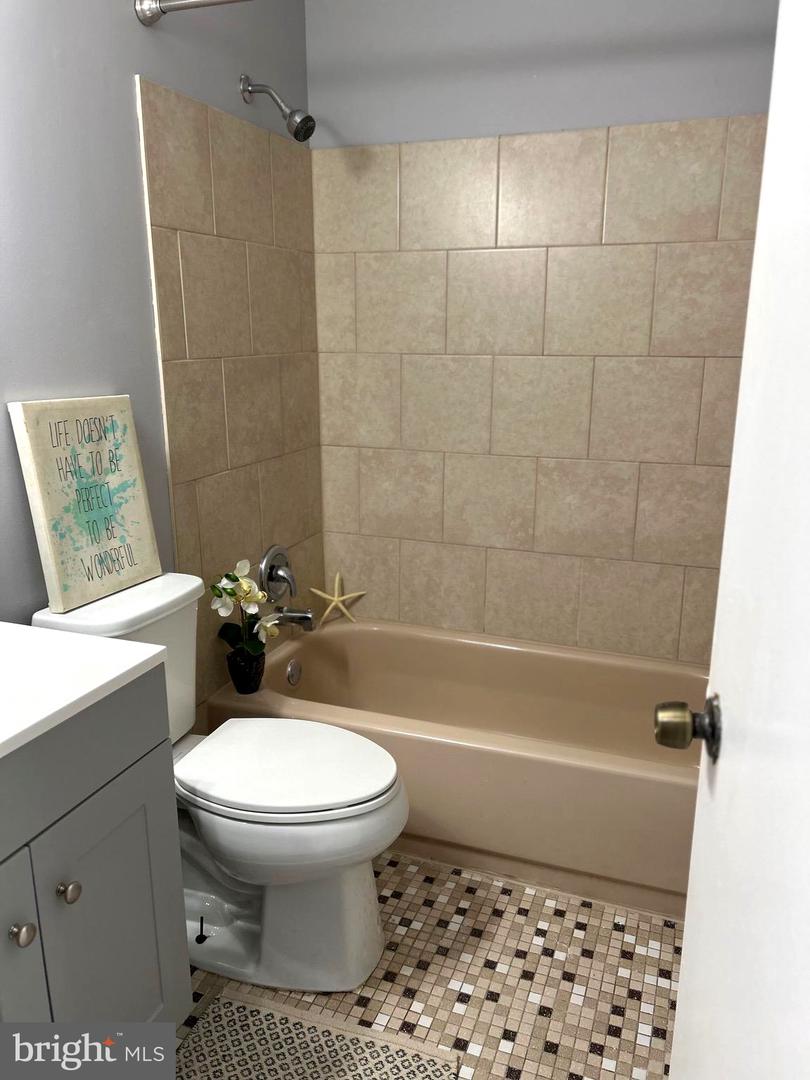 2940 BUELL CT, DUMFRIES, Virginia 22026, 3 Bedrooms Bedrooms, ,2 BathroomsBathrooms,Residential,For sale,2940 BUELL CT,VAPW2093990 MLS # VAPW2093990