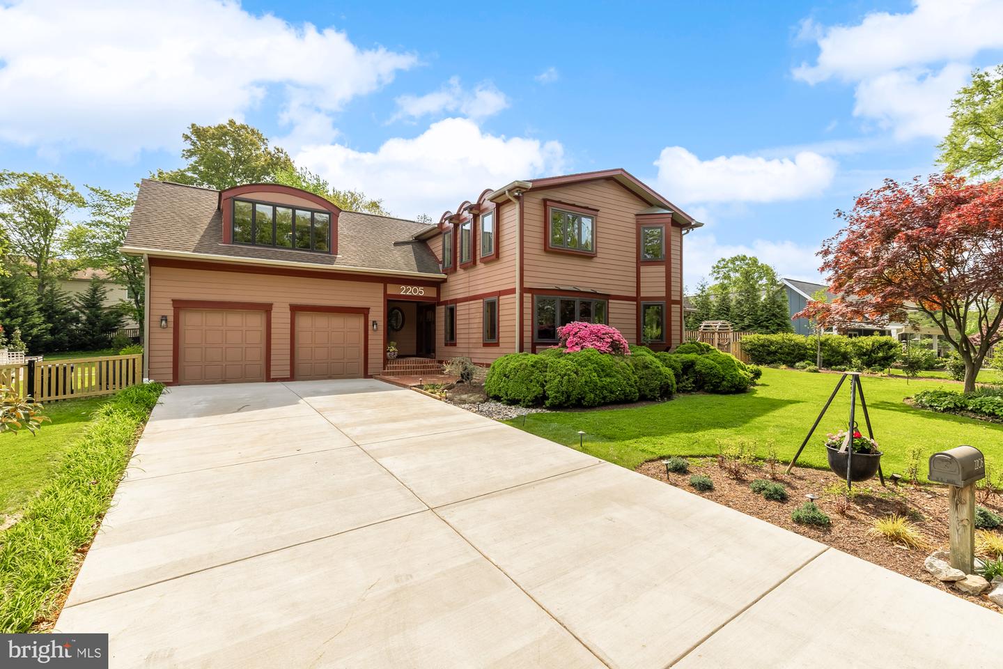 2205 IVOR LN, ALEXANDRIA, Virginia 22304, 4 Bedrooms Bedrooms, ,3 BathroomsBathrooms,Residential,For sale,2205 IVOR LN,VAAX2044974 MLS # VAAX2044974