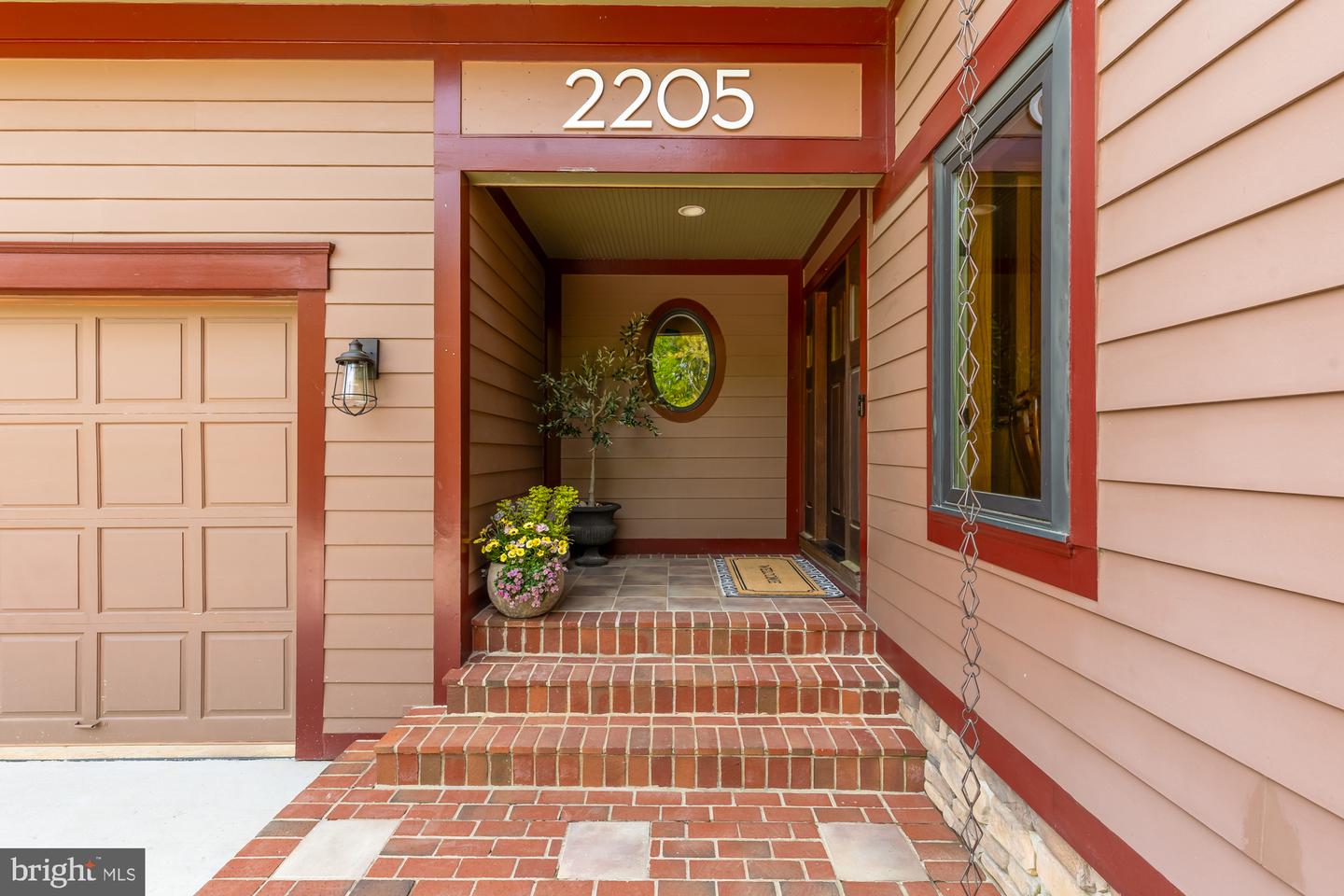 2205 IVOR LN, ALEXANDRIA, Virginia 22304, 4 Bedrooms Bedrooms, ,3 BathroomsBathrooms,Residential,For sale,2205 IVOR LN,VAAX2044974 MLS # VAAX2044974
