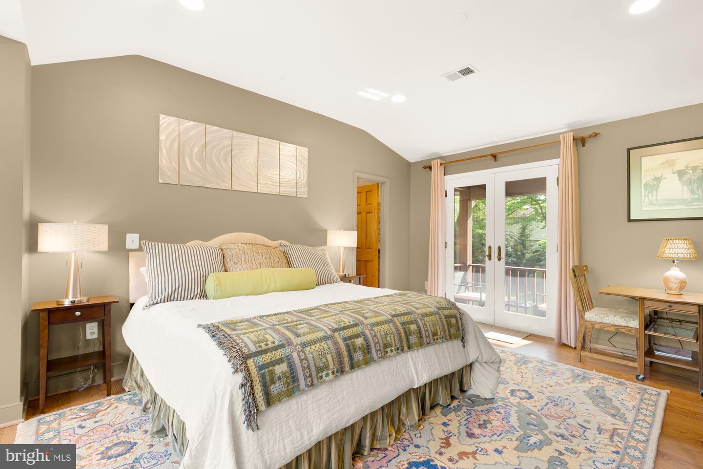 2205 IVOR LN, ALEXANDRIA, Virginia 22304, 4 Bedrooms Bedrooms, ,3 BathroomsBathrooms,Residential,For sale,2205 IVOR LN,VAAX2044974 MLS # VAAX2044974