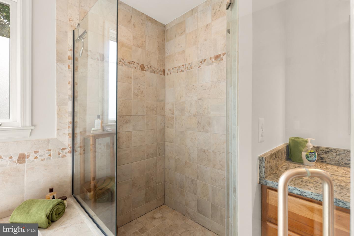 2205 IVOR LN, ALEXANDRIA, Virginia 22304, 4 Bedrooms Bedrooms, ,3 BathroomsBathrooms,Residential,For sale,2205 IVOR LN,VAAX2044974 MLS # VAAX2044974