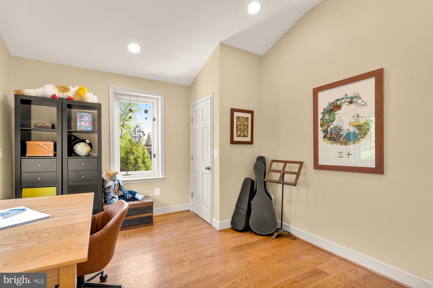2205 IVOR LN, ALEXANDRIA, Virginia 22304, 4 Bedrooms Bedrooms, ,3 BathroomsBathrooms,Residential,For sale,2205 IVOR LN,VAAX2044974 MLS # VAAX2044974