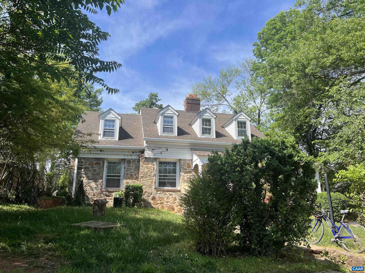 116 WASHINGTON AVE, CHARLOTTESVILLE, Virginia 22903, 5 Bedrooms Bedrooms, ,3 BathroomsBathrooms,Residential,For sale,116 WASHINGTON AVE,664086 MLS # 664086