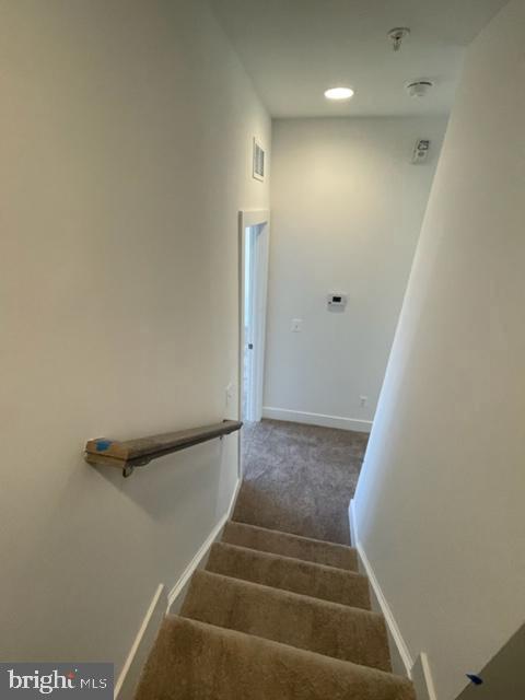 12 MURAL WALK NE, WASHINGTON, District Of Columbia 20011, 4 Bedrooms Bedrooms, ,3 BathroomsBathrooms,Residential,For sale,12 MURAL WALK NE,DCDC2199086 MLS # DCDC2199086