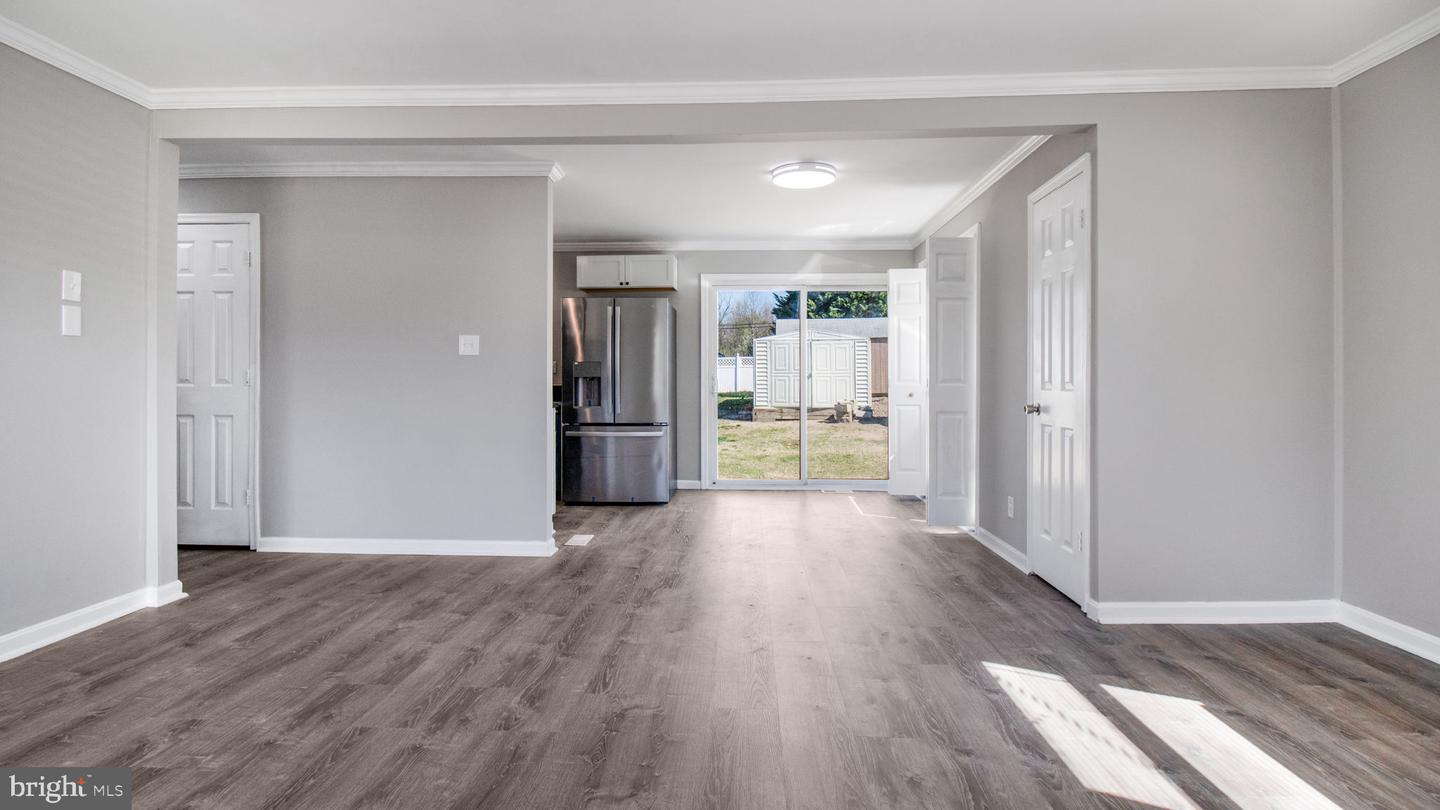 25 VIRGINIA AVE, FREDERICKSBURG, Virginia 22405, 3 Bedrooms Bedrooms, ,2 BathroomsBathrooms,Residential,For sale,25 VIRGINIA AVE,VAST2038536 MLS # VAST2038536