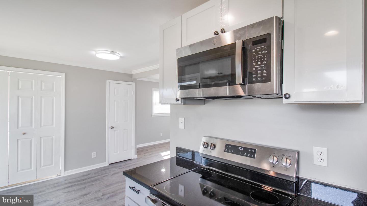 25 VIRGINIA AVE, FREDERICKSBURG, Virginia 22405, 3 Bedrooms Bedrooms, ,2 BathroomsBathrooms,Residential,For sale,25 VIRGINIA AVE,VAST2038536 MLS # VAST2038536
