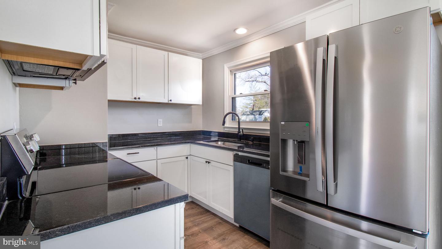 25 VIRGINIA AVE, FREDERICKSBURG, Virginia 22405, 3 Bedrooms Bedrooms, ,2 BathroomsBathrooms,Residential,For sale,25 VIRGINIA AVE,VAST2038536 MLS # VAST2038536