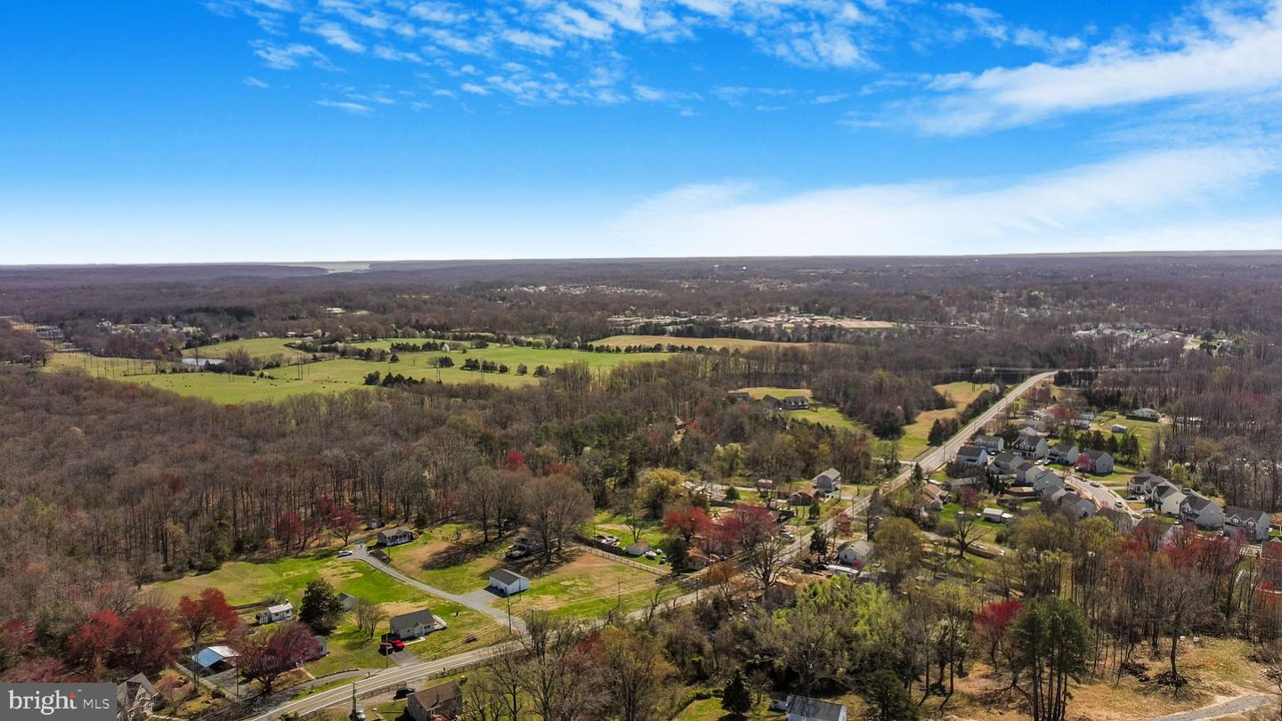25 VIRGINIA AVE, FREDERICKSBURG, Virginia 22405, 3 Bedrooms Bedrooms, ,2 BathroomsBathrooms,Residential,For sale,25 VIRGINIA AVE,VAST2038536 MLS # VAST2038536