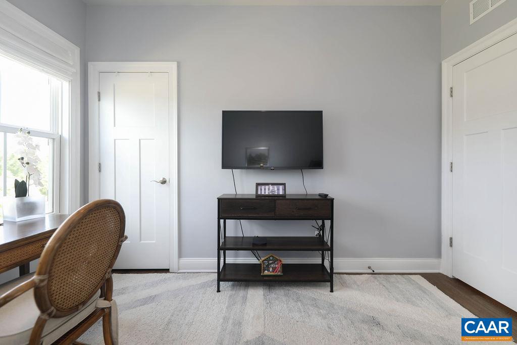 5459 OXBOW DR, CROZET, Virginia 22932, 5 Bedrooms Bedrooms, ,3 BathroomsBathrooms,Residential,For sale,5459 OXBOW DR,664091 MLS # 664091