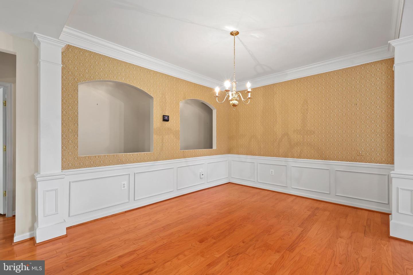 1988 PENFOLD CT, WOODBRIDGE, Virginia 22192, 4 Bedrooms Bedrooms, ,3 BathroomsBathrooms,Residential,For sale,1988 PENFOLD CT,VAPW2094032 MLS # VAPW2094032