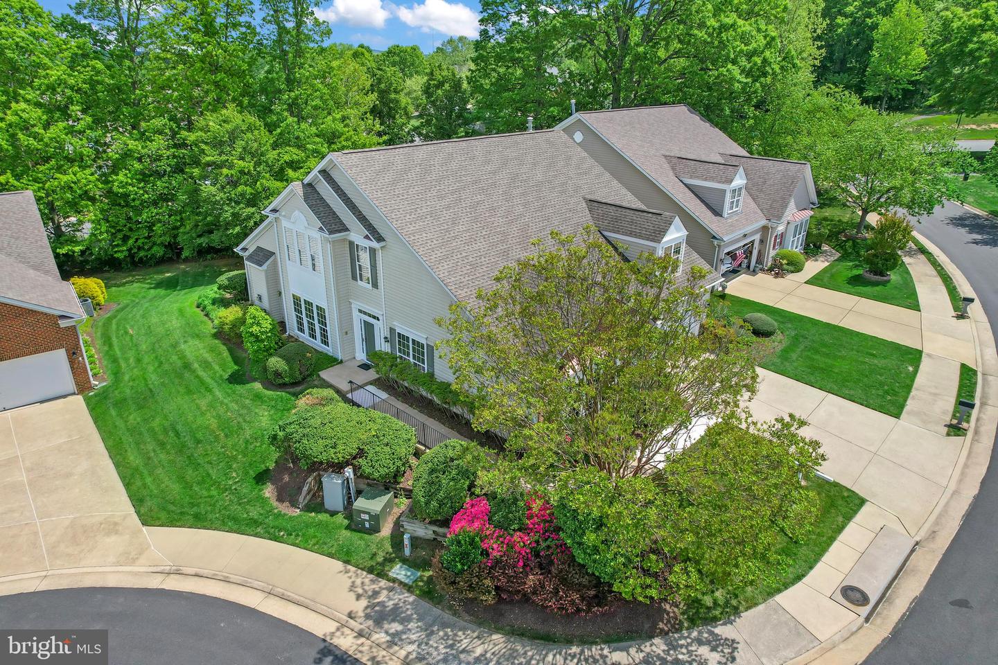 1988 PENFOLD CT, WOODBRIDGE, Virginia 22192, 4 Bedrooms Bedrooms, ,3 BathroomsBathrooms,Residential,For sale,1988 PENFOLD CT,VAPW2094032 MLS # VAPW2094032