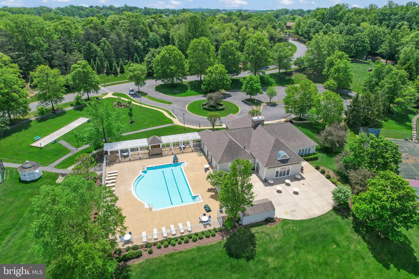 1988 PENFOLD CT, WOODBRIDGE, Virginia 22192, 4 Bedrooms Bedrooms, ,3 BathroomsBathrooms,Residential,For sale,1988 PENFOLD CT,VAPW2094032 MLS # VAPW2094032
