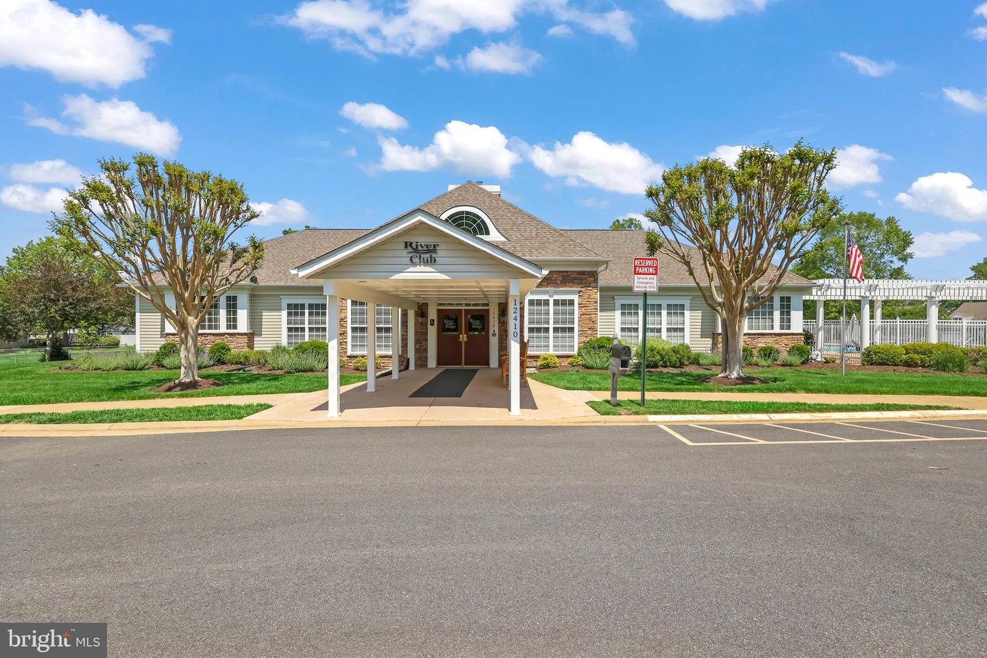 1988 PENFOLD CT, WOODBRIDGE, Virginia 22192, 4 Bedrooms Bedrooms, ,3 BathroomsBathrooms,Residential,For sale,1988 PENFOLD CT,VAPW2094032 MLS # VAPW2094032