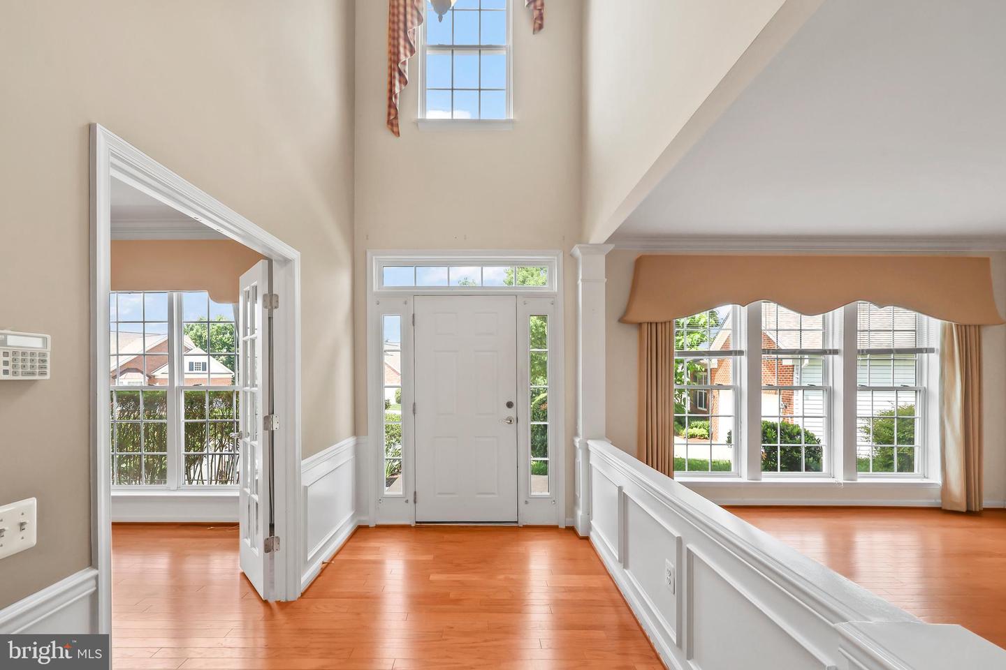1988 PENFOLD CT, WOODBRIDGE, Virginia 22192, 4 Bedrooms Bedrooms, ,3 BathroomsBathrooms,Residential,For sale,1988 PENFOLD CT,VAPW2094032 MLS # VAPW2094032