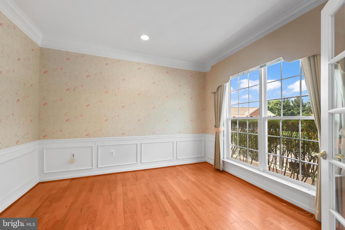 1988 PENFOLD CT, WOODBRIDGE, Virginia 22192, 4 Bedrooms Bedrooms, ,3 BathroomsBathrooms,Residential,For sale,1988 PENFOLD CT,VAPW2094032 MLS # VAPW2094032