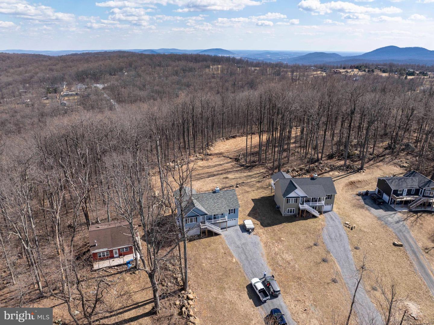 2558 HIGH TOP RD, LINDEN, Virginia 22642, 3 Bedrooms Bedrooms, ,3 BathroomsBathrooms,Residential,For sale,2558 HIGH TOP RD,VAWR2011068 MLS # VAWR2011068