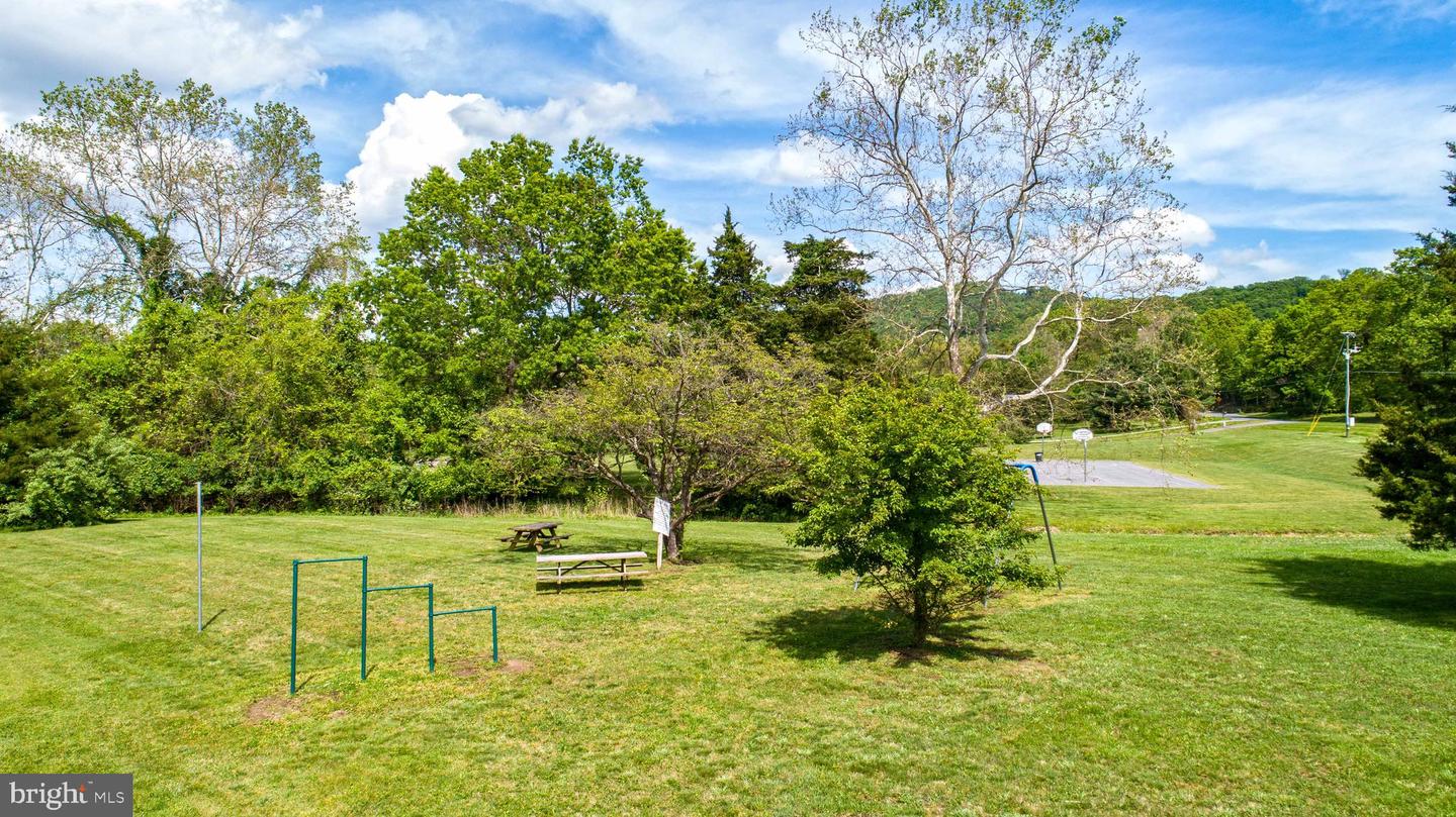 2558 HIGH TOP RD, LINDEN, Virginia 22642, 3 Bedrooms Bedrooms, ,3 BathroomsBathrooms,Residential,For sale,2558 HIGH TOP RD,VAWR2011068 MLS # VAWR2011068