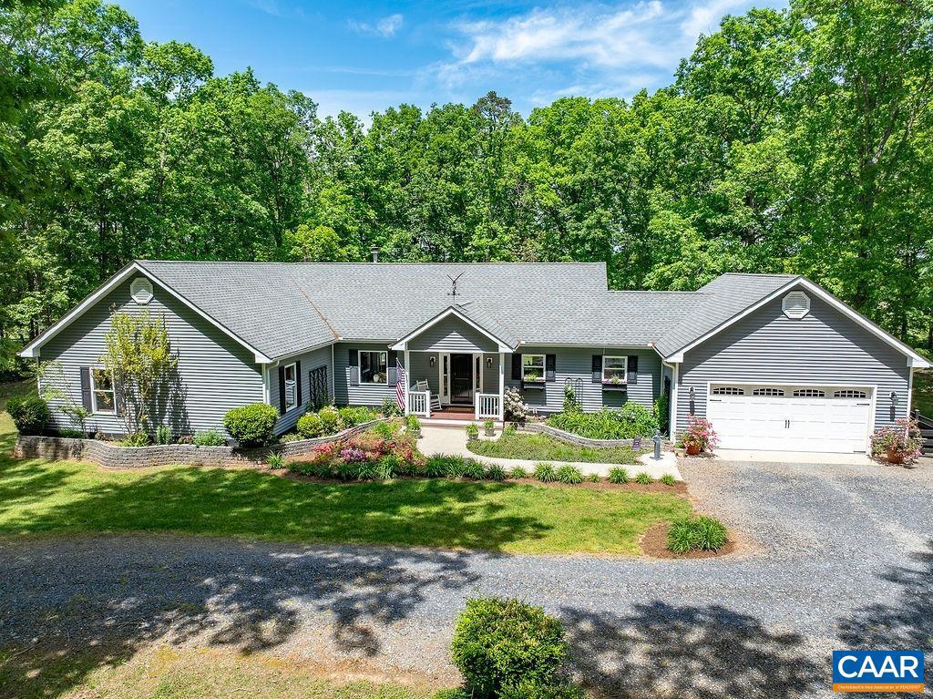 8954 LANGHORNE RD, ESMONT, Virginia 22937, 3 Bedrooms Bedrooms, ,3 BathroomsBathrooms,Residential,For sale,8954 LANGHORNE RD,664094 MLS # 664094