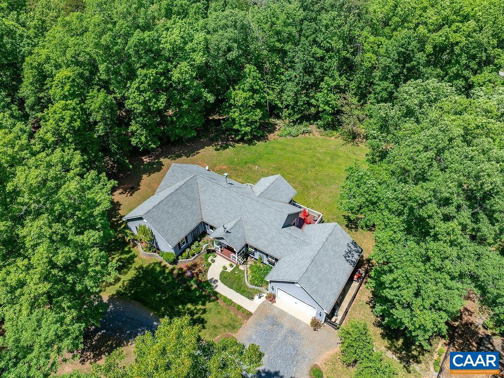 8954 LANGHORNE RD, ESMONT, Virginia 22937, 3 Bedrooms Bedrooms, ,3 BathroomsBathrooms,Residential,For sale,8954 LANGHORNE RD,664094 MLS # 664094