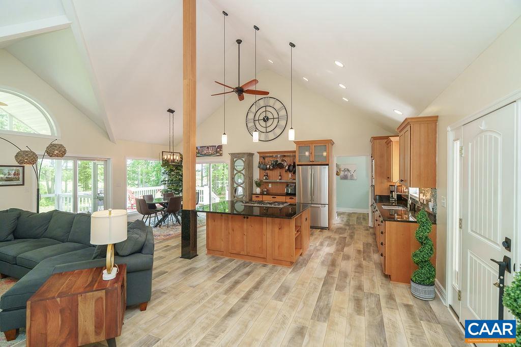 8954 LANGHORNE RD, ESMONT, Virginia 22937, 3 Bedrooms Bedrooms, ,3 BathroomsBathrooms,Residential,For sale,8954 LANGHORNE RD,664094 MLS # 664094