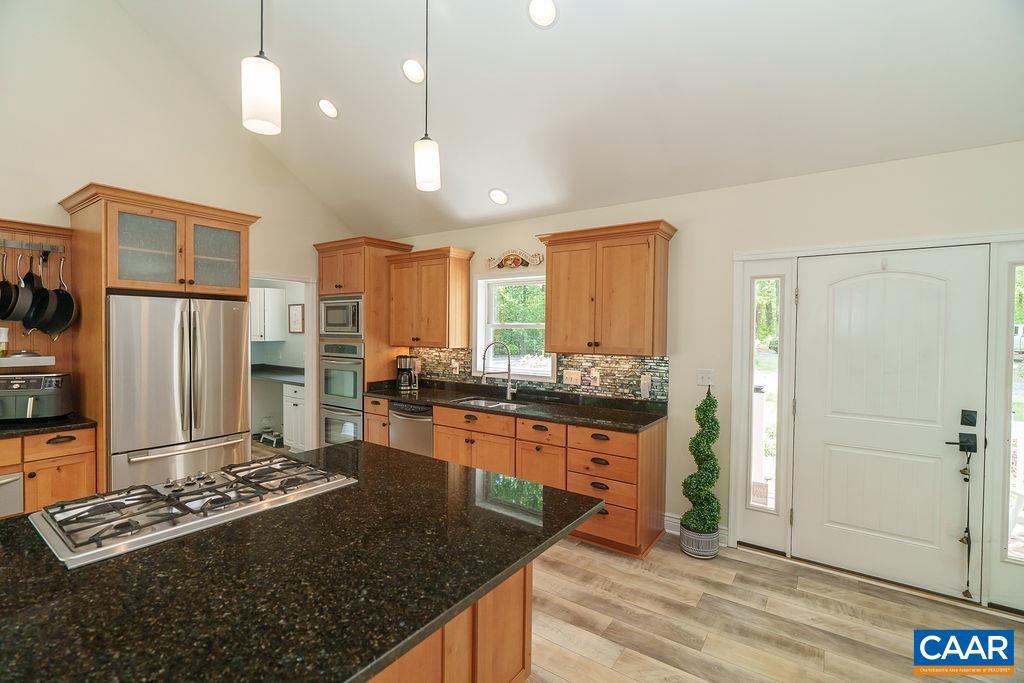 8954 LANGHORNE RD, ESMONT, Virginia 22937, 3 Bedrooms Bedrooms, ,3 BathroomsBathrooms,Residential,For sale,8954 LANGHORNE RD,664094 MLS # 664094